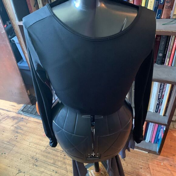 Mirella black long sleeve dance swirl buckle wrap M top - Picture 3 of 5